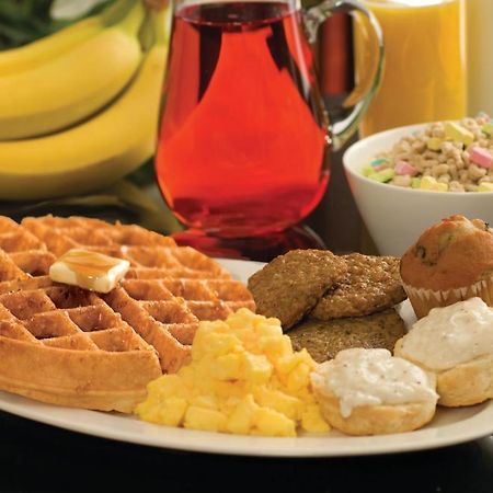 Pear Tree Inn ماكالين المظهر الخارجي الصورة